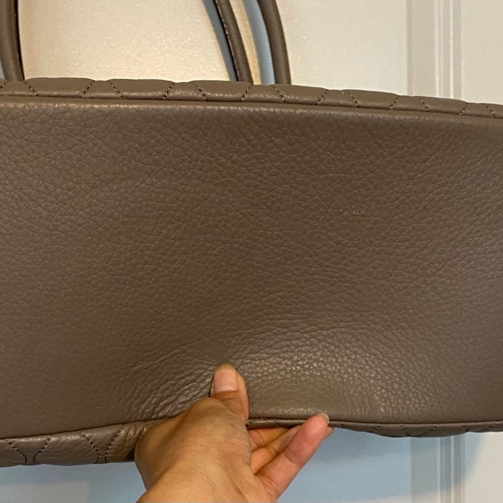 Vera bradlley Purse - Picture 6 of 9